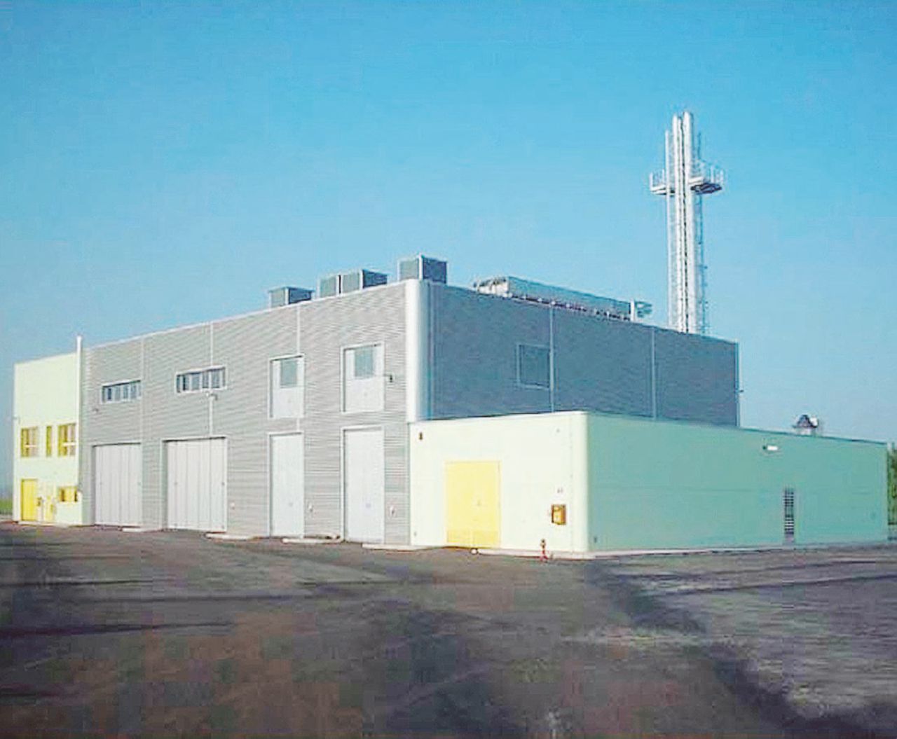 Cattedrale dello spreco - La centrale a biomasse di Conselve (Padova), abbandonata e rimasta inutilizzata Centrale da 11 milioni: inutile e nessuno pagherà