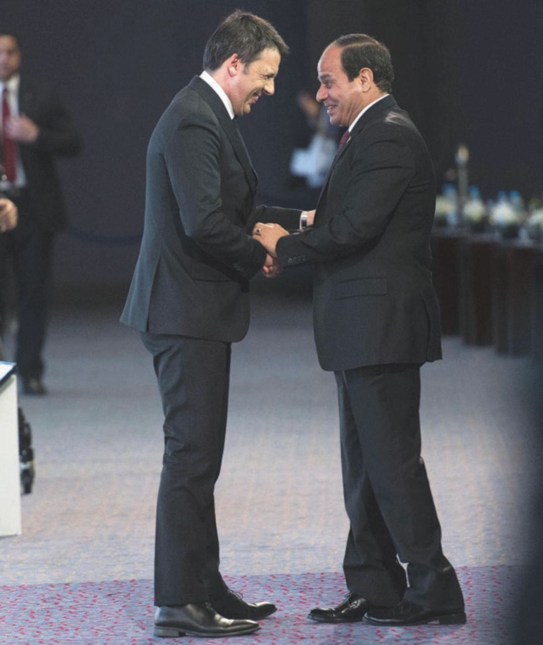 La famiglia di Giulio Regeni e un incontro fra il premier Renzi e il presidente Al Sisi - Ansa Regeni e il giudice Sadek incontro prima di Natale