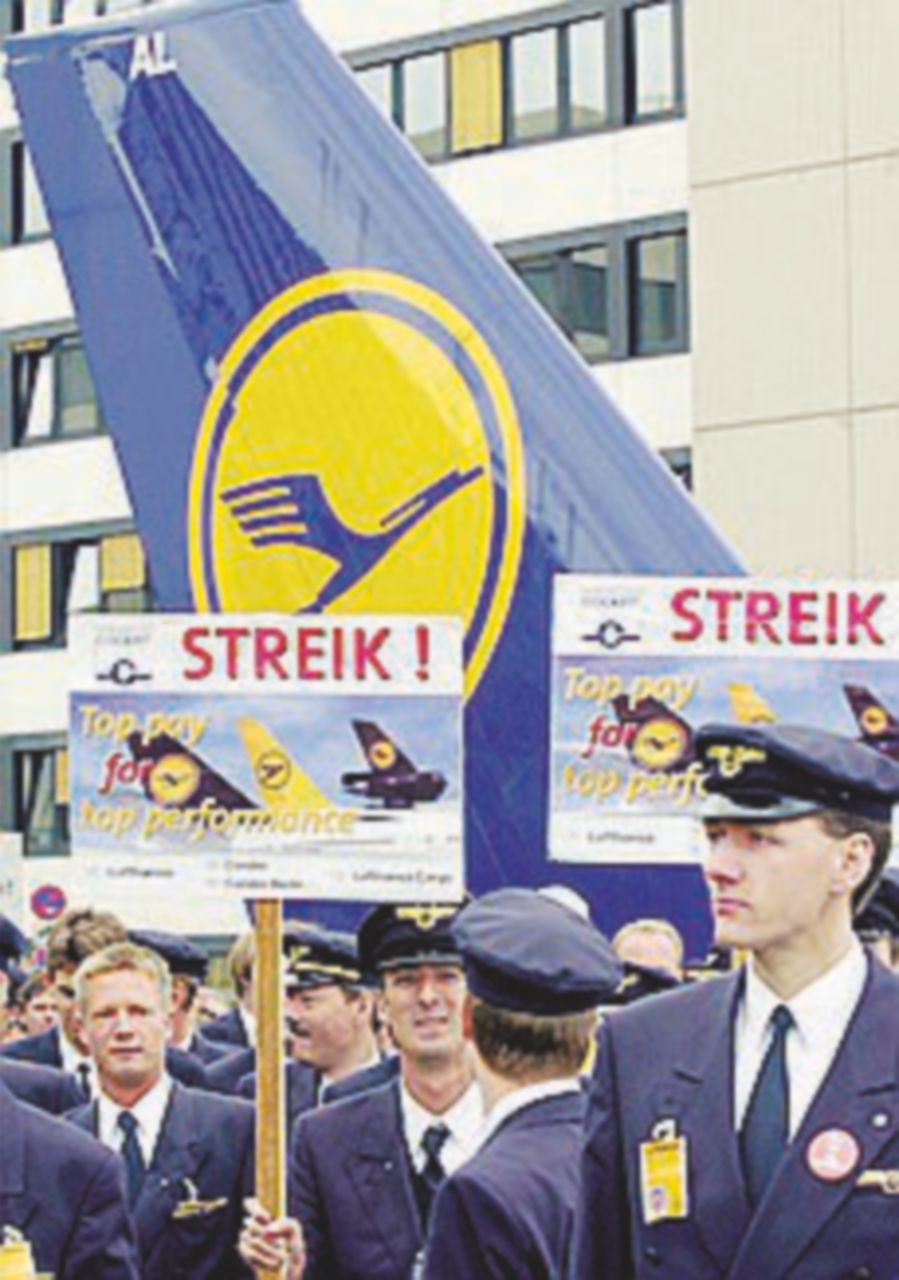 Lufthansa, sciopero esteso fino a venerdì: aerei a terra Lufthansa, sciopero esteso fino a venerdì: aerei a terra