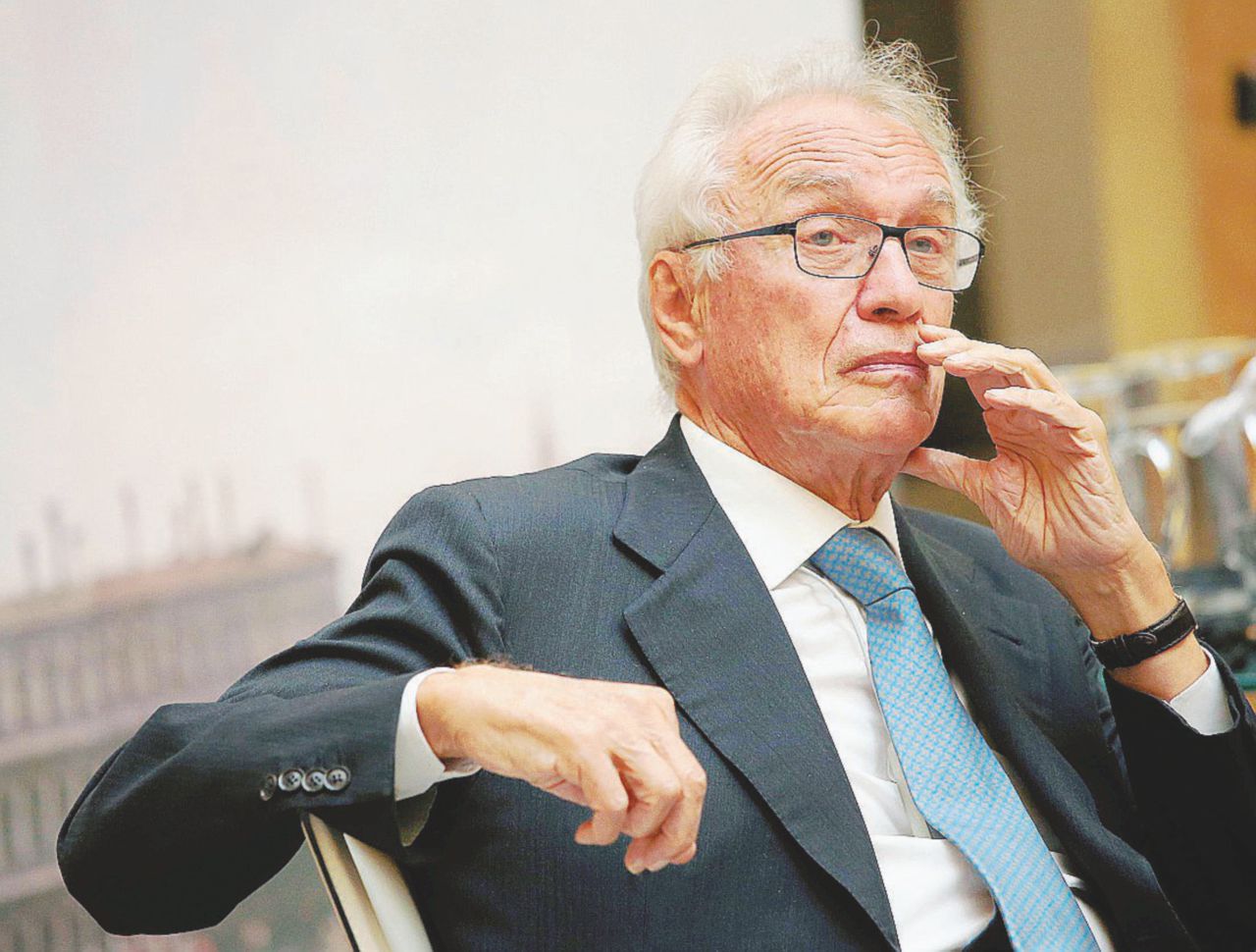Il banchiere Giovanni Bazoli indagato nell’inchiesta su Banca Ubi - Ansa Incontri segreti e firme false: Ubi, il regno parallelo di Bazoli
