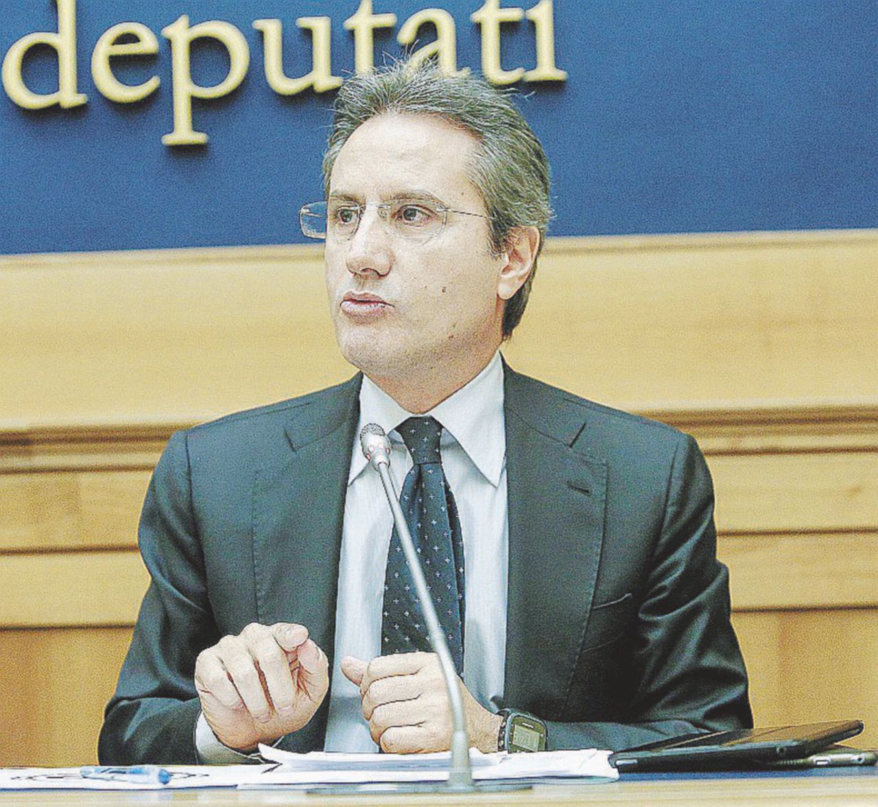 2010/2015 - Stefano Caldoro è stato presidente della Regione Campania: fu eletto nel 2010 con il centrodestra - Ansa “Io, sconfitto da De Luca, D’Anna e De Mita: volevano la sanità”