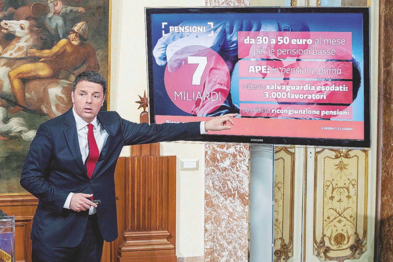 Solite Slide - A Palazzo Chigi il premier Matteo Renzi, col ministro dell’Economia Pier Carlo Padoan, illustra i contenuti della manovra - LaPresse Taranto, sisma e tasse: le ultime (?) bugie di Renzi