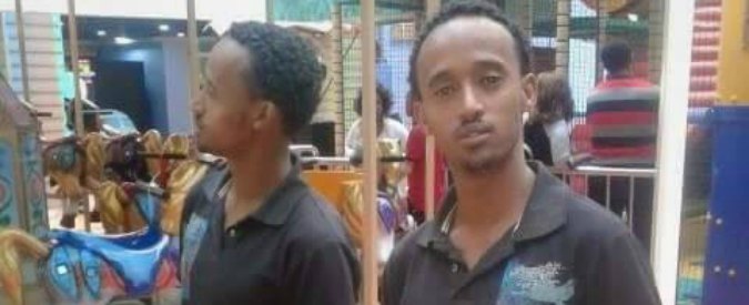 Migranti, capo degli scafisti alla sbarra. Nuove testimonianze: ‘Processano uomo sbagliato, il vero Mered è libero in Sudan’