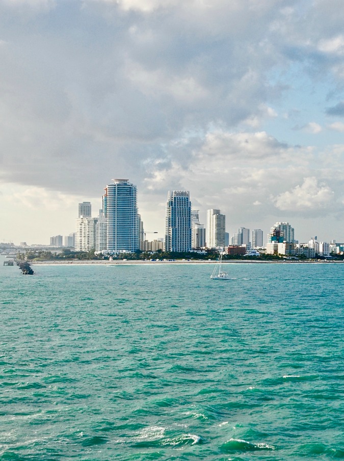 Copertina di News: Art Basel a Miami Beach: arti e party nei cinque giorni più “caldi” dell’anno