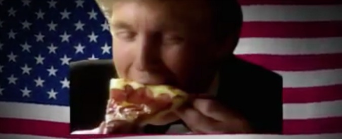 Copertina di Elezioni Usa, The Jackal agli americani: “Con Trump anche voi avrete la vostra Berlusconi experience”