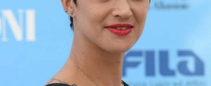 Asia Argento tra le vittime di Weinstein: “Costretta da lui a fare sesso. Non ho parlato prima perché avevo paura”