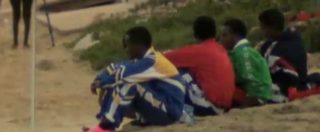 Copertina di Migranti, ‘I vivi o i morti di Lampedusa’: reportage dal centro di accoglienza
