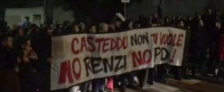 Copertina di Renzi contestato a Cagliari, un centinaio di attivisti hanno esposto striscione “Casteddu non ti vuole”