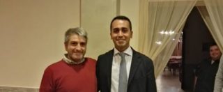 Copertina di Di Maio e la foto con Vassallo, accusato di traffico di rifiuti. Il silenzio degli M5s locali