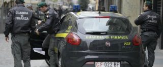 Genova, 16enne si uccide gettandosi dal balcone davanti alla madre durante perquisizione della Guardia di Finanza