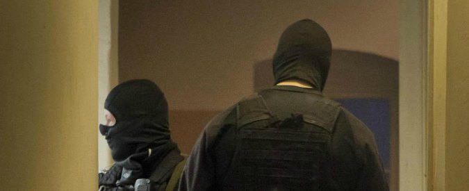 Germania, scoperta talpa islamista tra gli 007: “Si era radicalizzata passando inosservata”