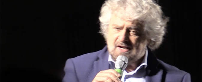 Copertina di Riforme, Grillo: “Renzi? Lo conosco, mentirà sempre”. Poi gli ridà del “serial killer”