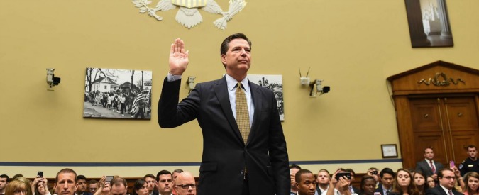 Russiagate, l’ex capo dell’Fbi: “Trump mi chiese di fermare l’inchiesta su Flynn”