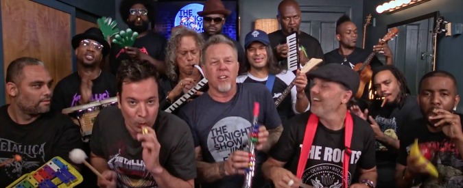 Copertina di I Metallica come non li avete mai visti (né sentiti) in una versione sbalorditiva di “Enter Sandman”