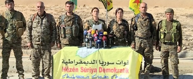 Copertina di Siria, esercito curdo: “Cominciata operazione per liberare Raqqa dai terroristi dell’Isis”