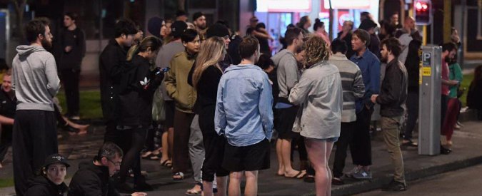 Copertina di Terremoto in Nuova Zelanda, magnitudo 7.8 e tsunami di due metri. Paura e danni a Wellington (FOTO e VIDEO)