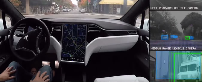 Pilota automatico, la demo della Tesla. Così funziona il sistema di bordo in arrivo sui nuovi modelli