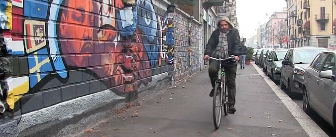 Copertina di Milano, “stranieri in via Padova? Italiano chi specula su affitti: case sovraffollate, cantine, sotterranei”