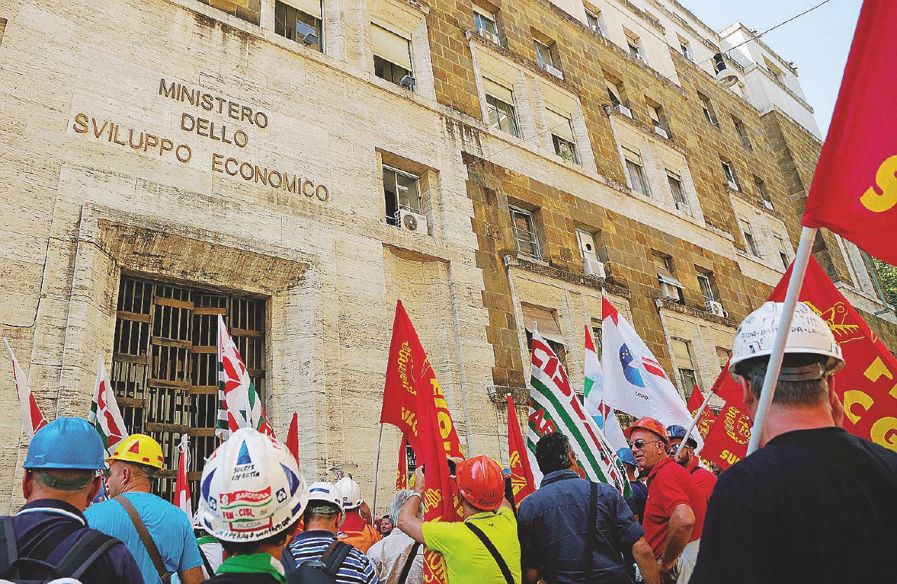 Banche, lavoro, crescita: il duro ritorno alla realtà Banche, lavoro, crescita: il duro ritorno alla realtà