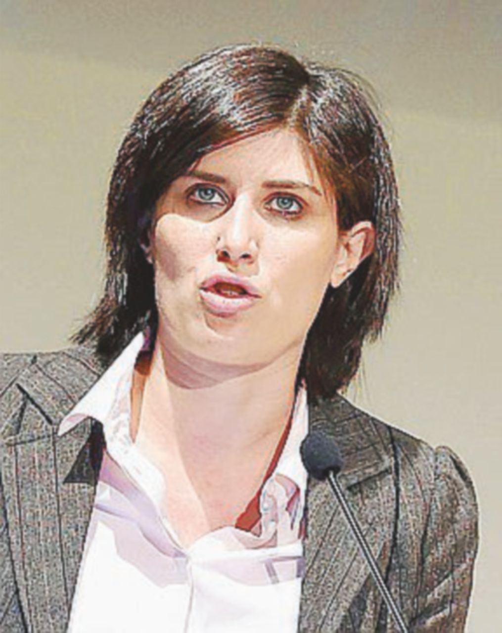 La sindaca - Chiara Appendino - Ansa Appendino porta Torino fuori dal Tav