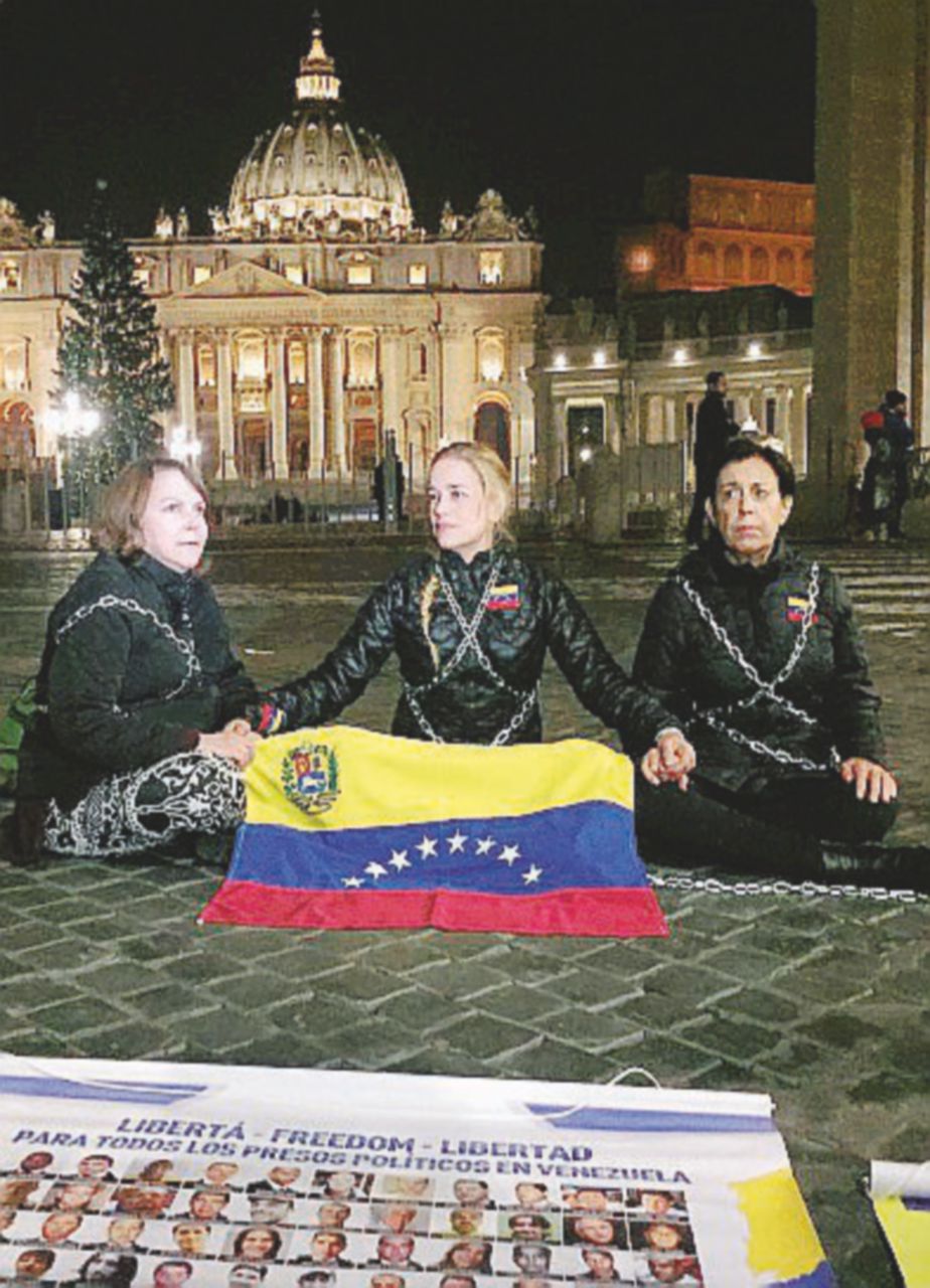 - Le oppositrici in San Pietro La lenta discesa agli inferi del Venezuela, tra paese alla fame e repressione