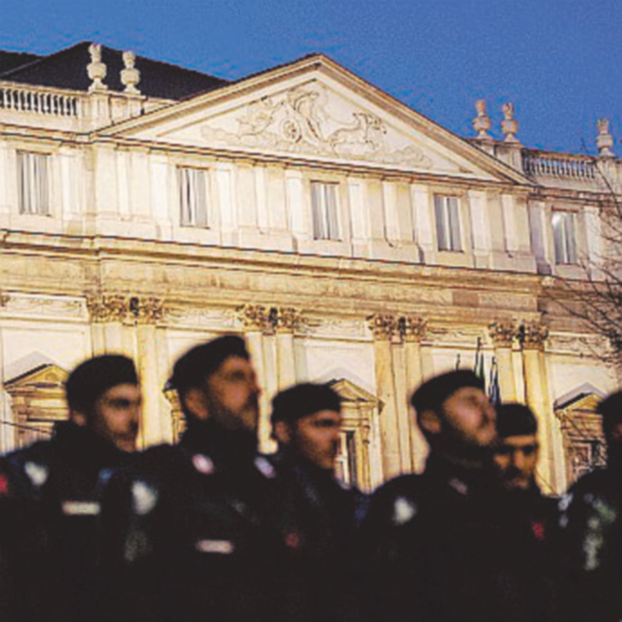 Scala, la crisi svuota la prima Scala, la crisi svuota la prima