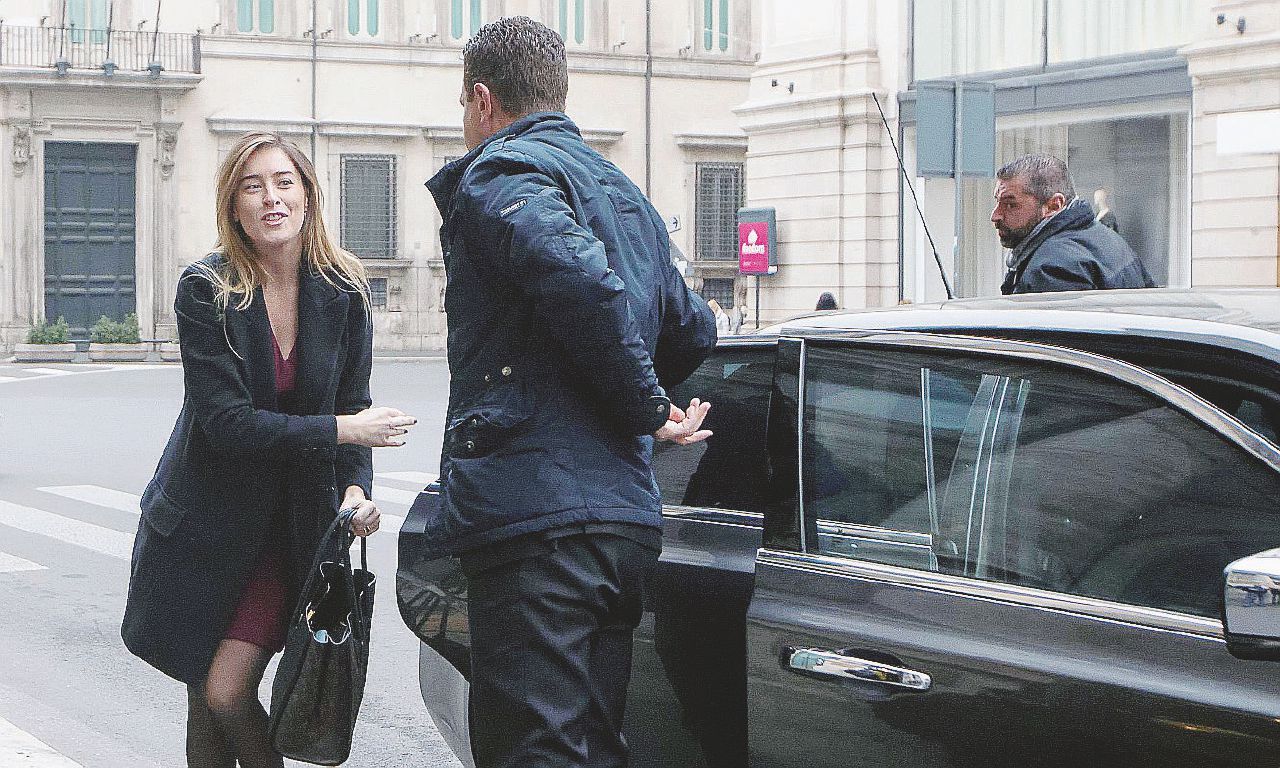 Scomparsa - Maria Elena Boschi, dopo l’ultima fiducia ottenuta in Senato è finita fuori dai radar - Ansa Boschi rinnegata, non esce neanche per la messa