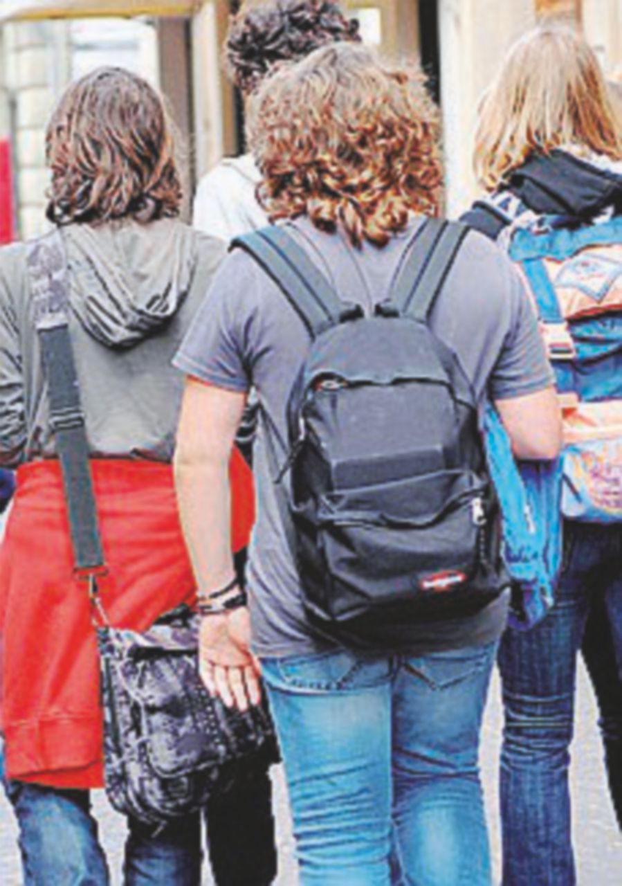 Occupazione finita con la rissa tra prof e studenti Occupazione finita con la rissa tra prof e studenti
