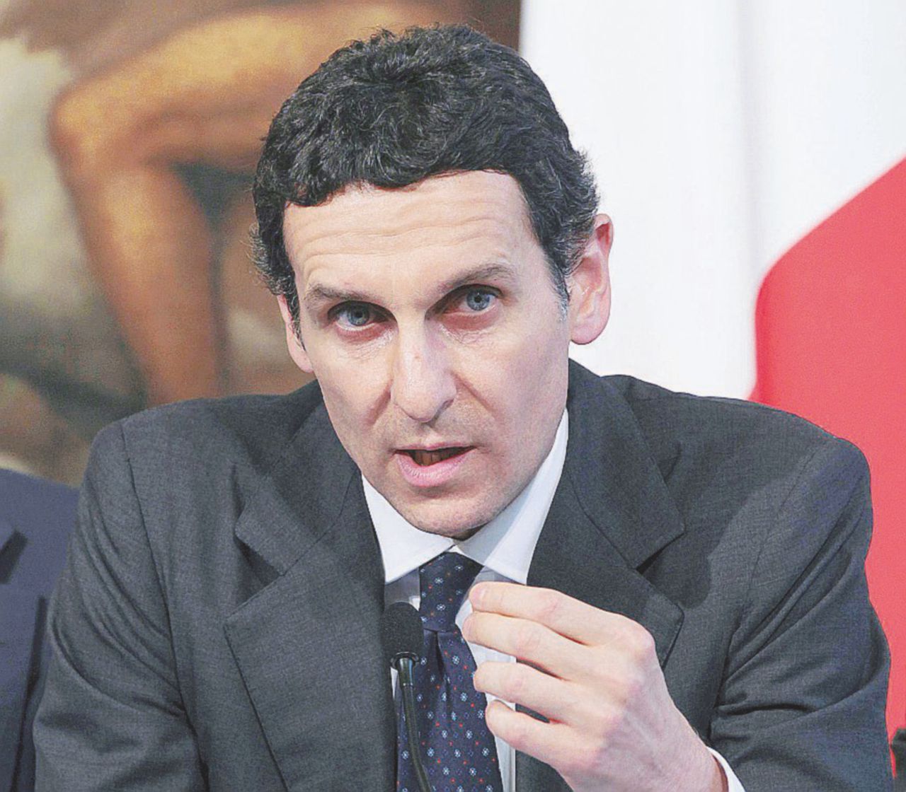 Alla guida - L’ad Marco Morelli che ha sostituito Fabrizio Viola - Ansa La banca immolata alla campagna per il referendum