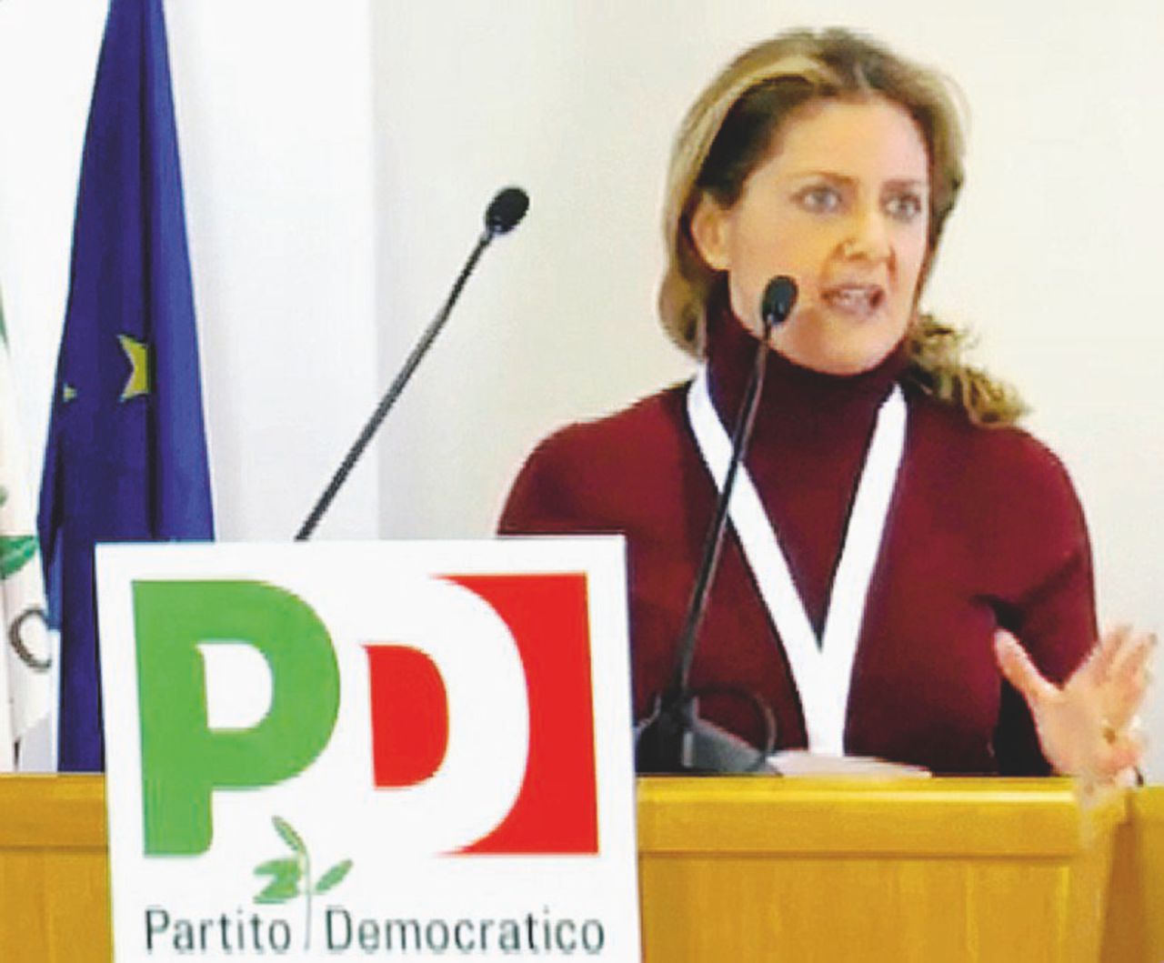 Al Nazareno - È stato anche il giorno di quelli (molti) che nessuno conosce: accanto Stefania Covello Azzannatori, diafani e perfino prussiani: la tempesta perfetta del dizionario dem