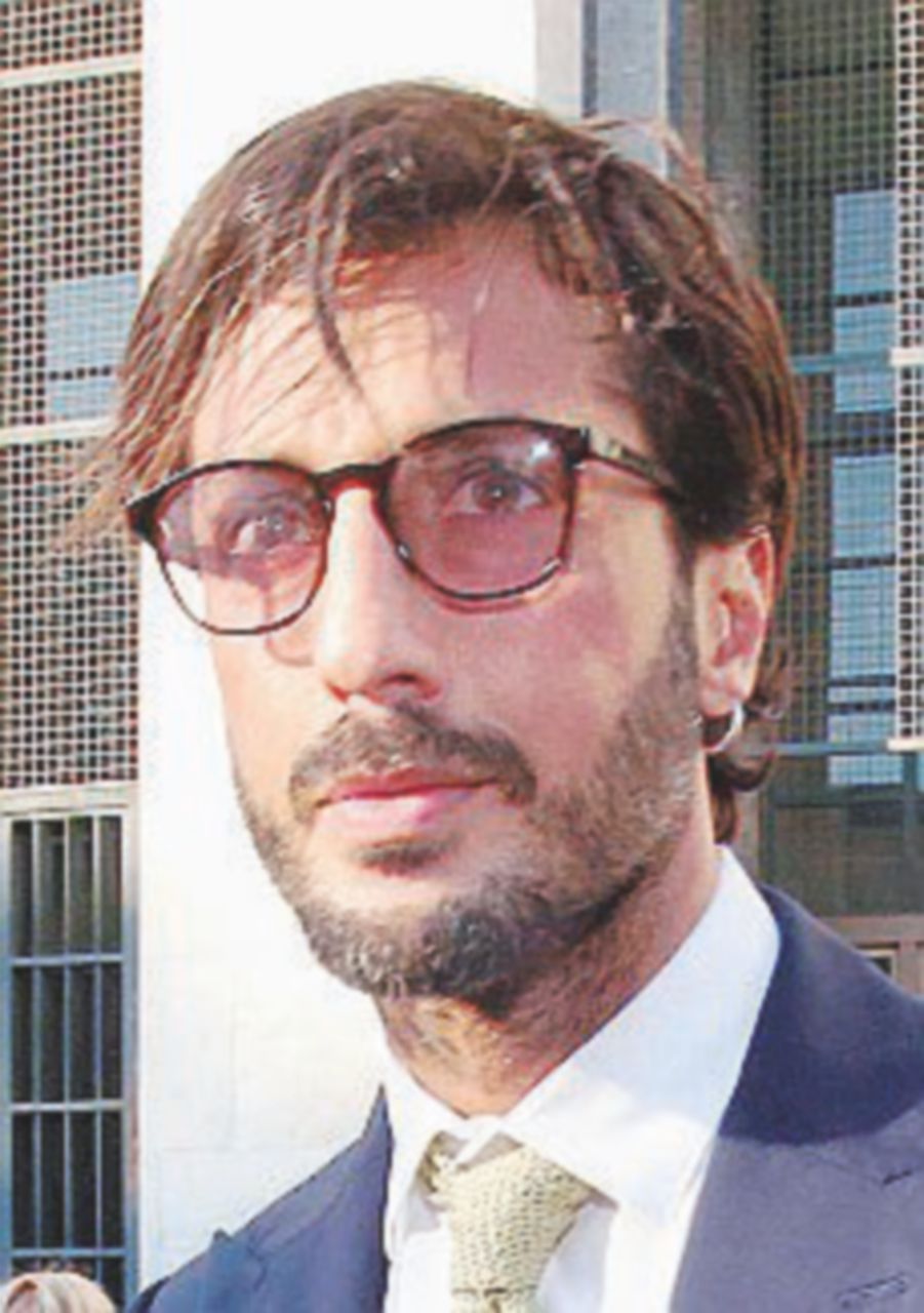 L’ordinanza: “Corona ha una inclinazione a delinquere inusuale” L’ordinanza: “Corona ha una inclinazione a delinquere inusuale”