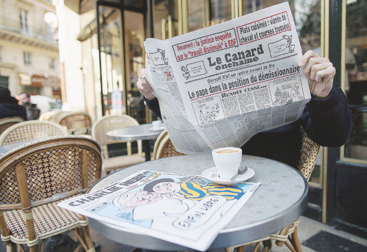 Auguri vecchio Canard! Un giornale senza Rete Auguri vecchio Canard! Un giornale senza Rete