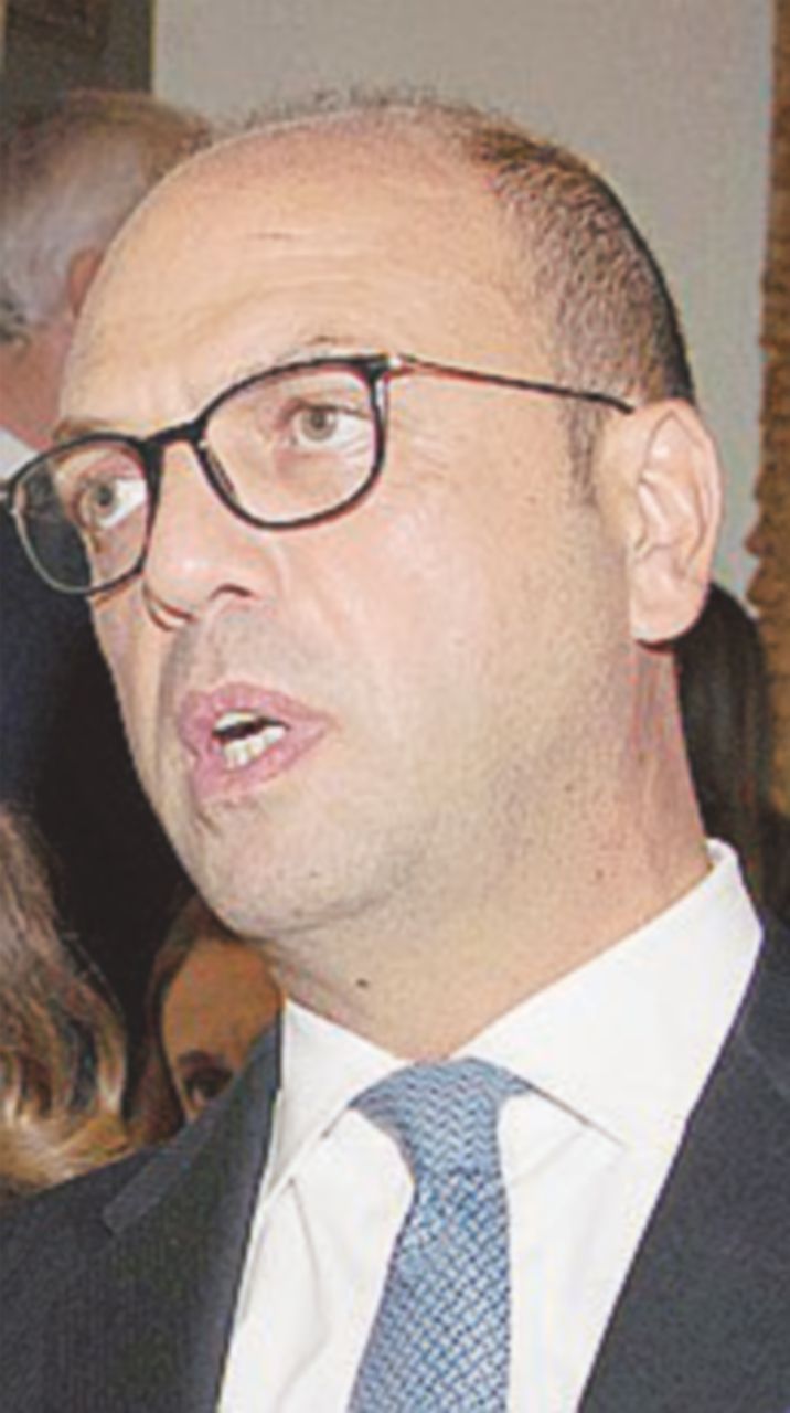 - Alfano - Ansa Triste e maiale: Natale by “little angel” Alfano
