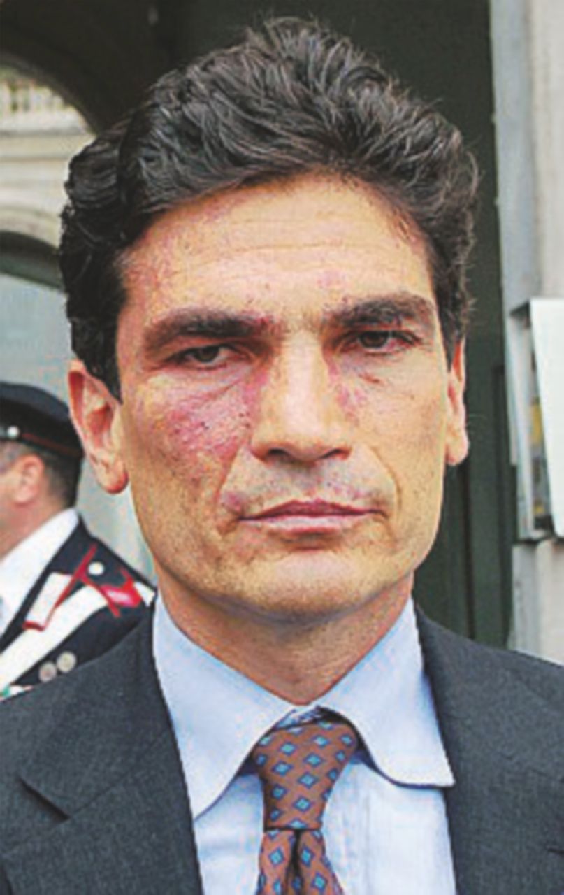 Diritto pubblico - Il legale Gianluigi Pellegrino - Ansa “Sospensione illegittima”