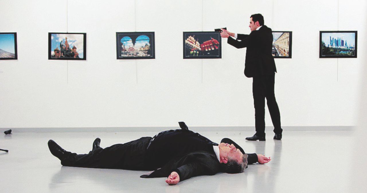 Assassinio - L’ambasciatore russo Andrei Karlov, ucciso in una galleria d’arte ad Ankara, da un poliziotto turco - Reuters Ma l’attacco in Turchia è più pericoloso