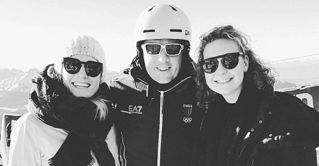 Copertina di E Renzi va a sciare in Val Gardena: per lui fotografia con le due ereditiere