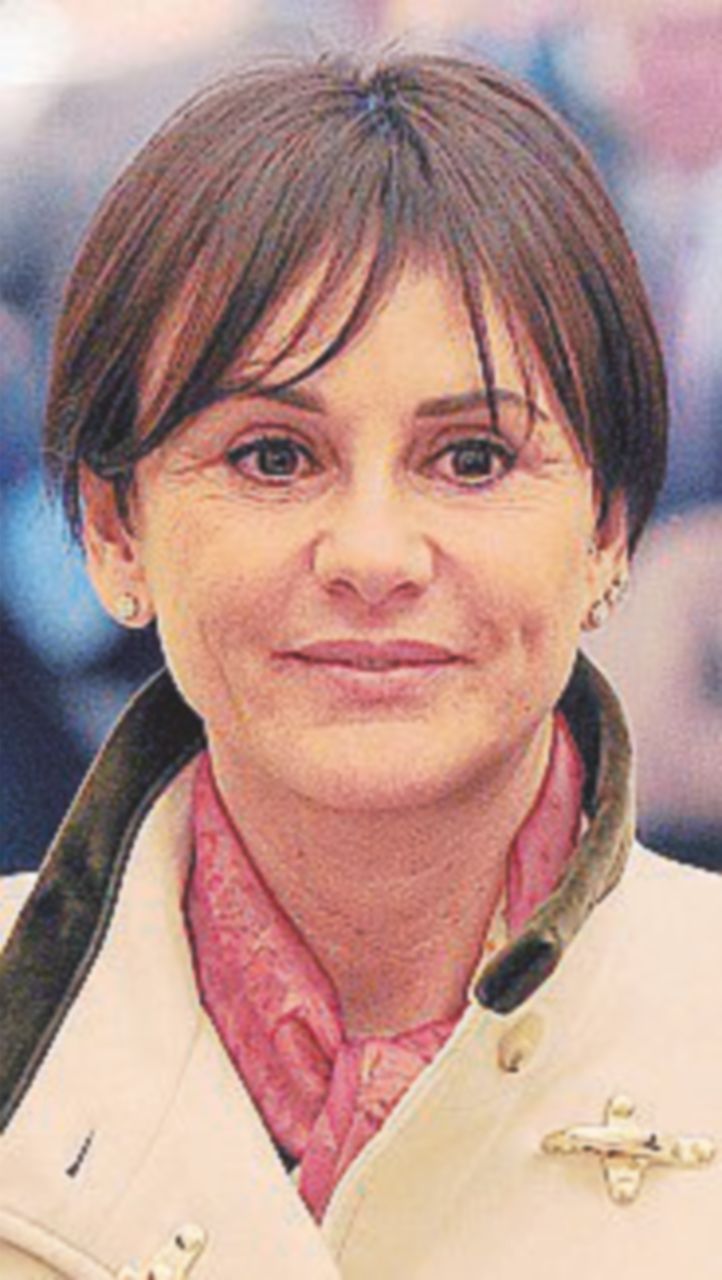Simona Vicari È il governo fotocopia. Pure i sottosegretari inquisiti e/o imputati