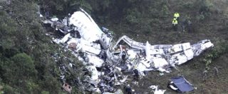 Copertina di Aereo precipitato Colombia, l’audio del pilota con la torre di controllo: “Siamo senza carburante”