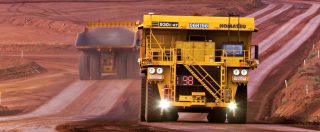 Copertina di Australia, in miniera con i camion-robot che si guidano da soli. Le braccia umane? Ne servono sempre meno
