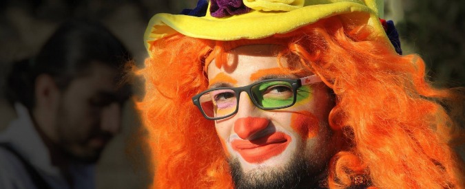 Aleppo, morto sotto un bombardamento il clown che faceva sorridere i bambini