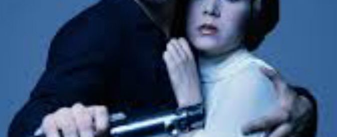 Carrie Fisher morta, addio alla principessa Leila di Star Wars. Recitò anche nel film Blues Brothers