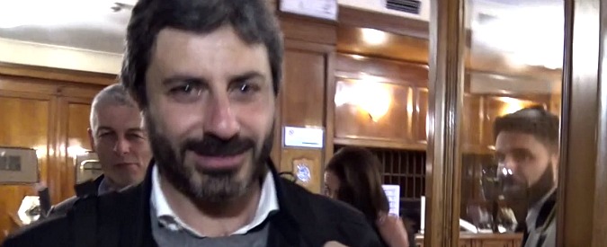 Copertina di Marra arrestato, Roberto Fico (M5S): “E’ chiaro che non basta dire che è solo un tecnico”
