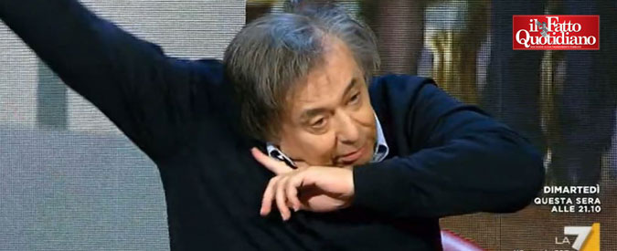 Copertina di Freccero “dabba” la vittoria del No al referendum. Poi commenta: “Boschi? Spiava nel tinello di Gentiloni”