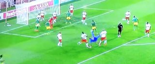 Copertina di Sud Africa, l’incredibile gol in rovesciata del portiere avversario