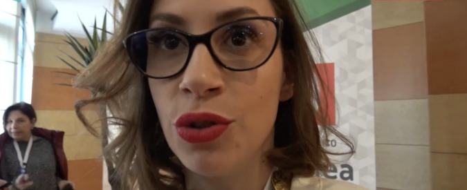 Copertina di Malena, la pornostar all’assemblea del Pd: “Analisi del voto con Siffredi? Abbiamo altro da fare”