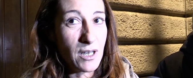 Copertina di Muraro, Taverna: “Volerla difendere è stata una scelta autonoma della sindaca Raggi”