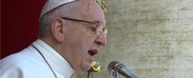 Copertina di Maltempo, Papa Francesco: “Pensare a chi vive per strada, aiutiamoli”
