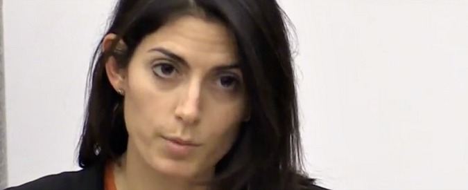 Copertina di Marra arrestato, Raggi: “Andiamo avanti sereni. Il mio braccio destro sono i romani”
