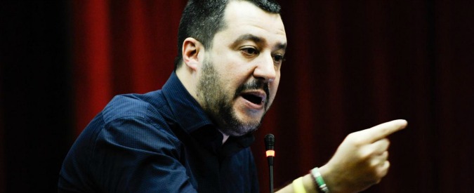 Legge elettorale, Salvini appoggia la proposta di Renzi: “Pronti a presentare Mattarellum con il Pd, si faccia in fretta”