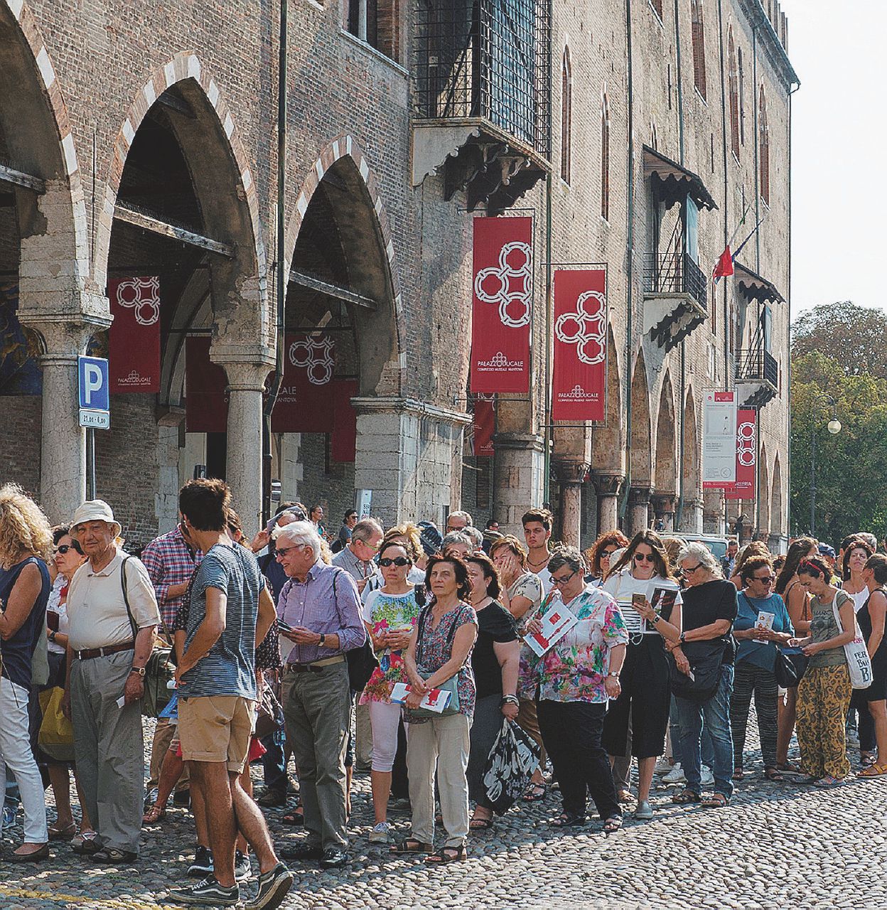 Copertina di “Una classe dirigente c’è già, ma la politica non la riconosce”